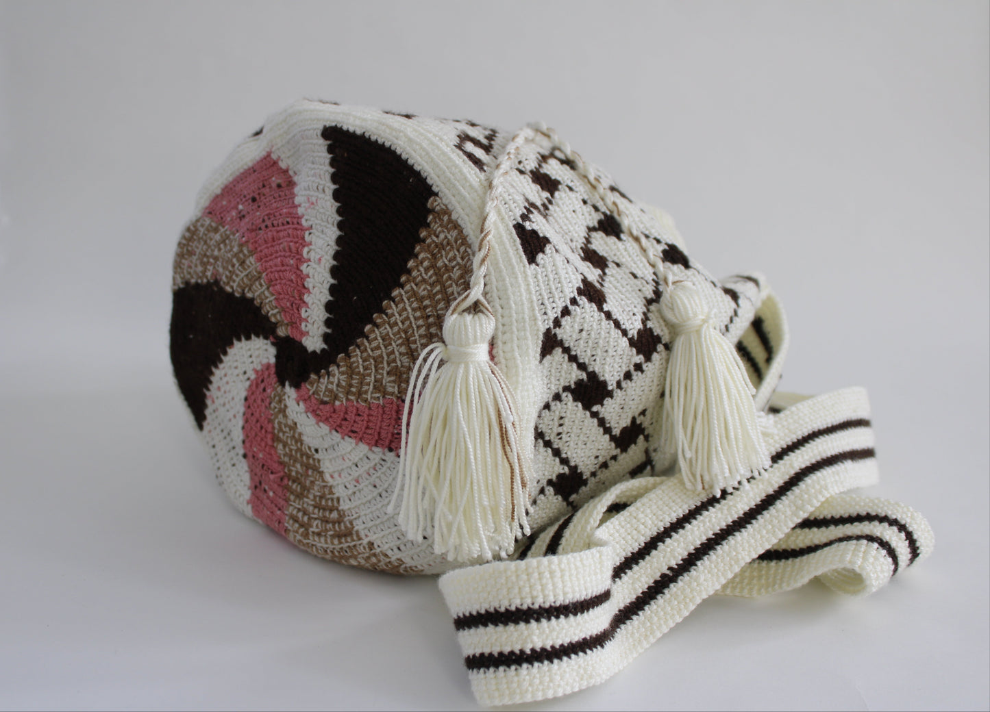 Sustainable Domino Wool Bag